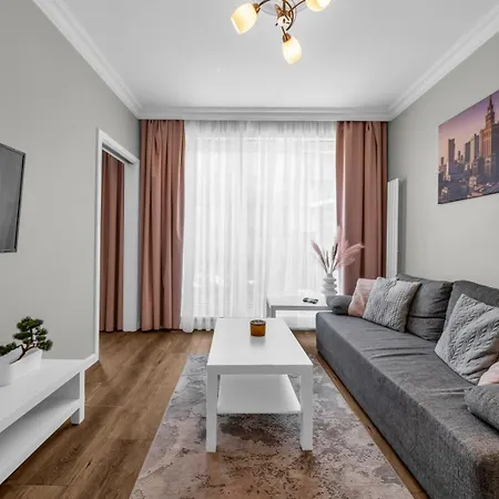 Appartement Mokotow - Park, Metro & Shops Nearby - By Rentujemy