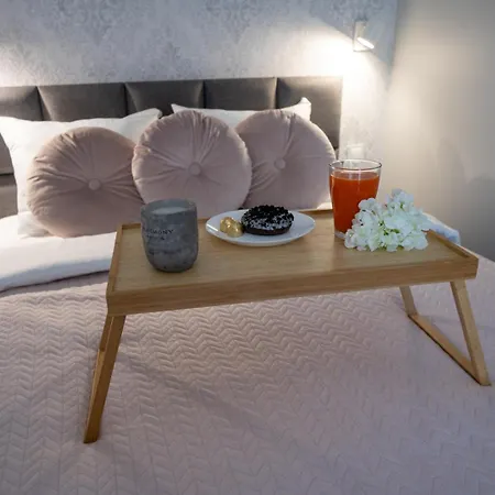 Appartement Mokotow - Park, Metro & Shops Nearby - By Rentujemy *